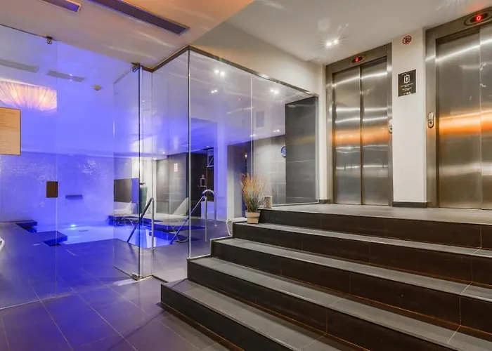 Grums & Hotel 4*