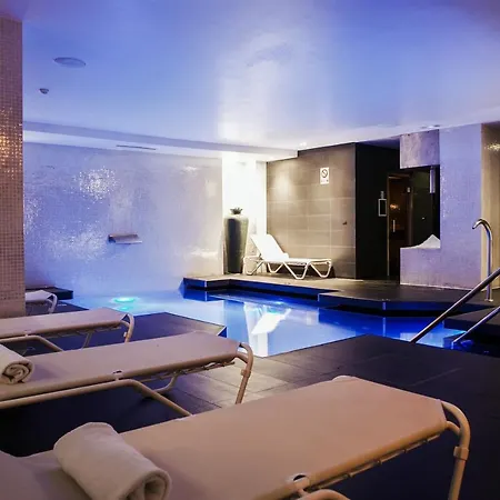 Grums & Hotel Barcelona