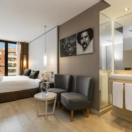 Hotel Grums &
