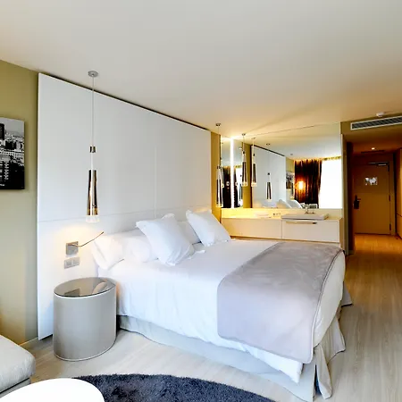 Hotel Grums &