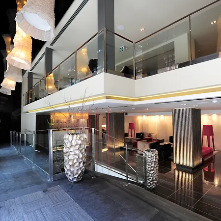 Grums & Otel