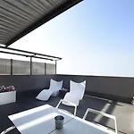 Grums & 4* Barcelona