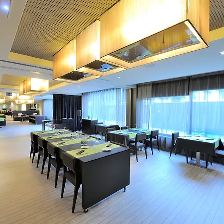 Grums Hotel&spa 4* Barcelona